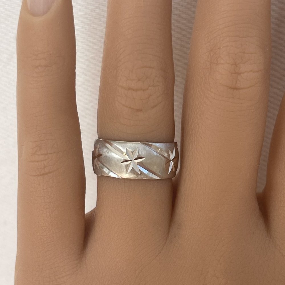 Vintage Solid 14K White Gold Celestial Star Wedding Stacking Cigar Band Ring 585